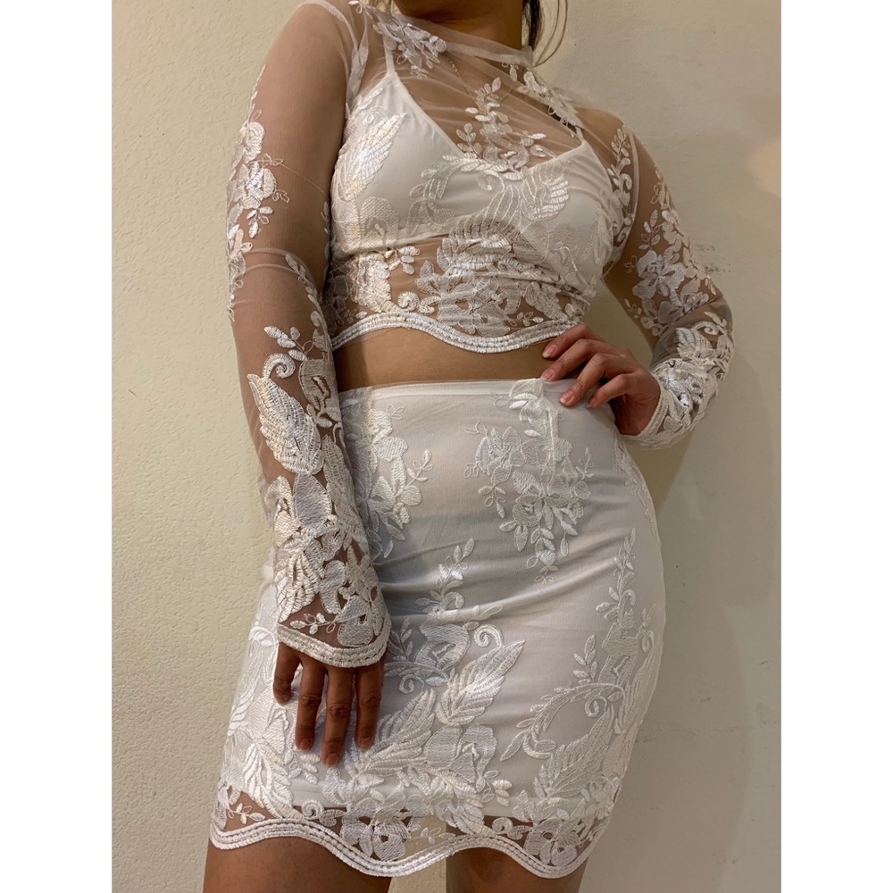 Embroidered white lace two set piece (top & skirt)